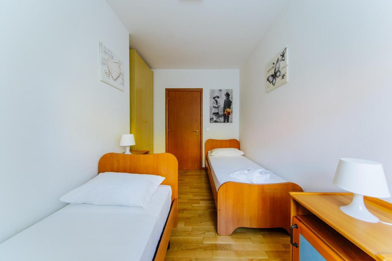 Appartement Welc-Om Sofia à Padoue Extérieur photo