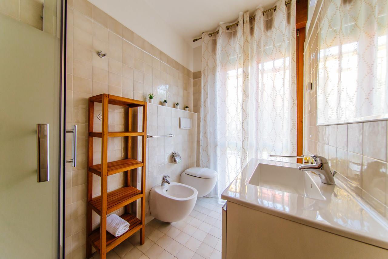 Appartement Welc-Om Sofia à Padoue Extérieur photo